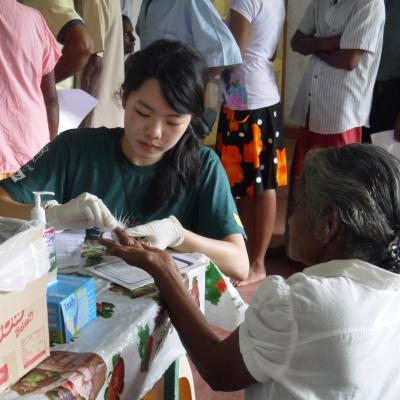 A Projects Abroad intern tests blood pressure and sugar levels in Sri Lanka whilst on a medical placement to gain work experience. Projects Abroad intern assists with testing blood pressure and sugar levels in Sri Lanka whilst on her medical placement.